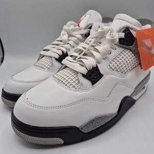 Nike Air Jordan 4 Retro OG White Cement FV5029-100 Men’s Size 10.5 New